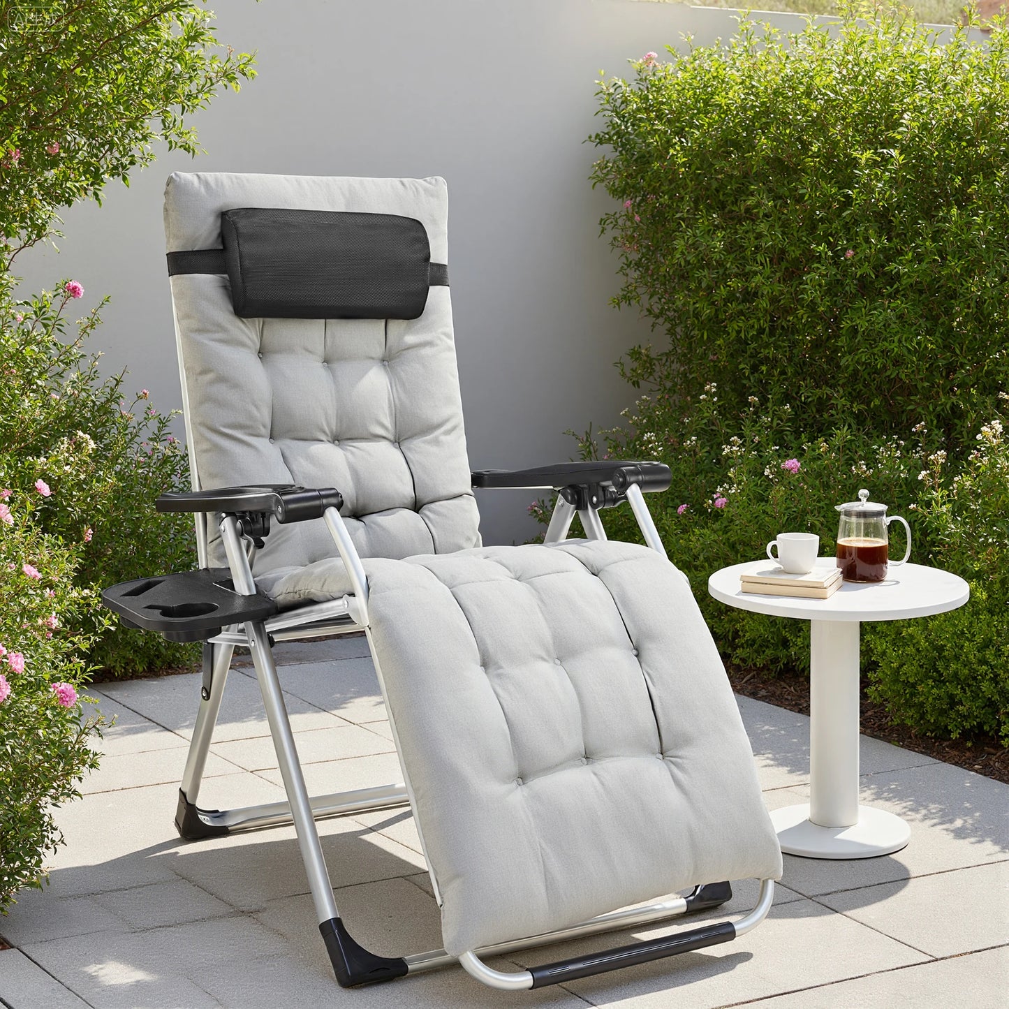 JHK Zero Gravity Portable Recliner Chair With Cup Holder Trays And Pillow