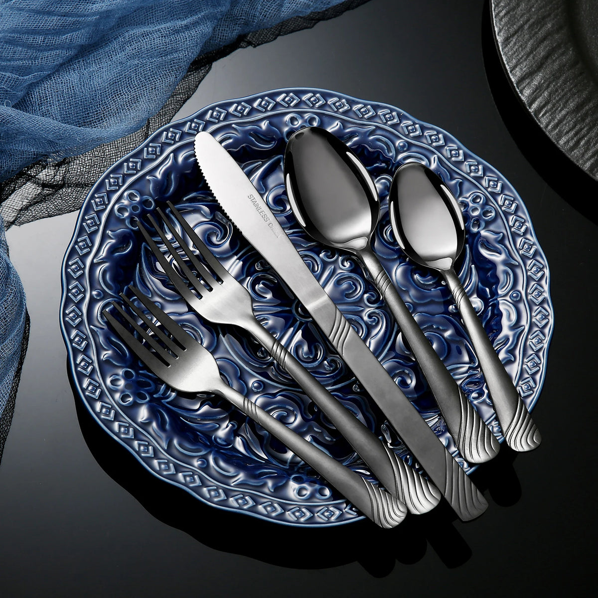 HANSMART Stainless Steel Dishwasher Safe Flatware Set With Wave Handles