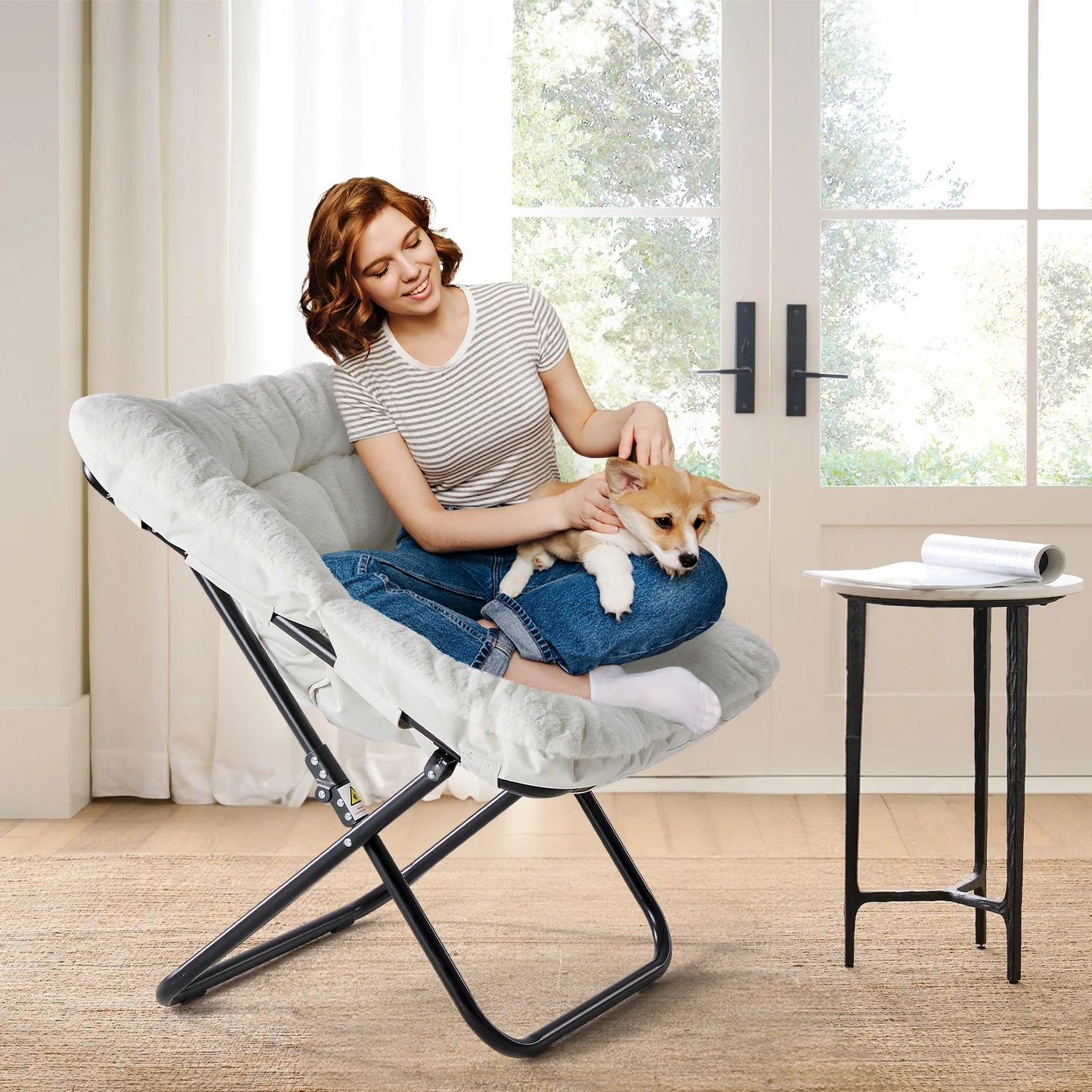 JHK Cozy Saucer Chair With Faux Fur And Folding Frame
