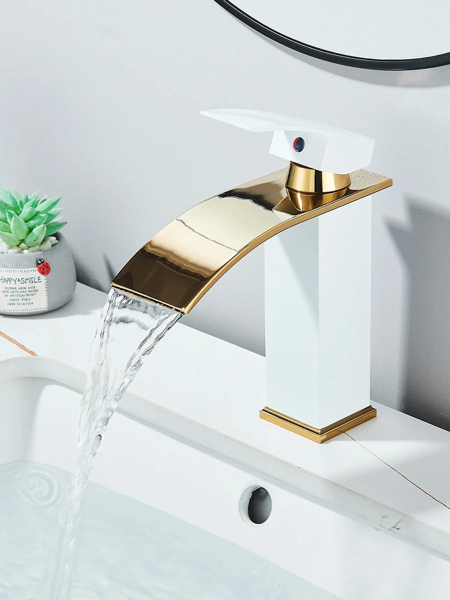 Onyzpily Deck Mounted Waterfall Basin Faucet Single Lever Hot Cold