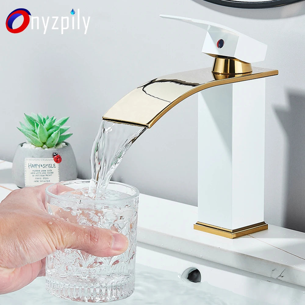 Onyzpily Deck Mounted Waterfall Basin Faucet Single Lever Hot Cold