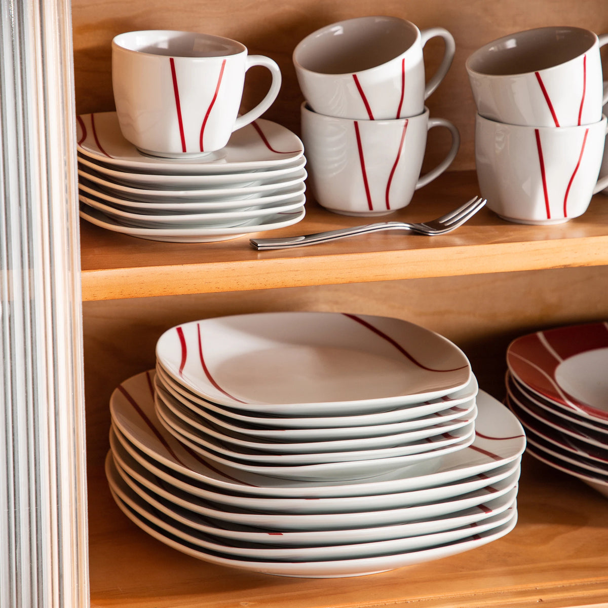 MALACASA Felisa Porcelain Dinnerware Set With Cups And Plates